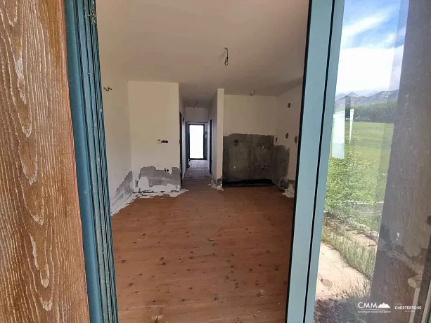 Durmitor ve Savin Kuk Manzaralı 289 m² Ev